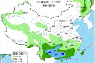 胜利起球传禁区，C罗倒钩打偏